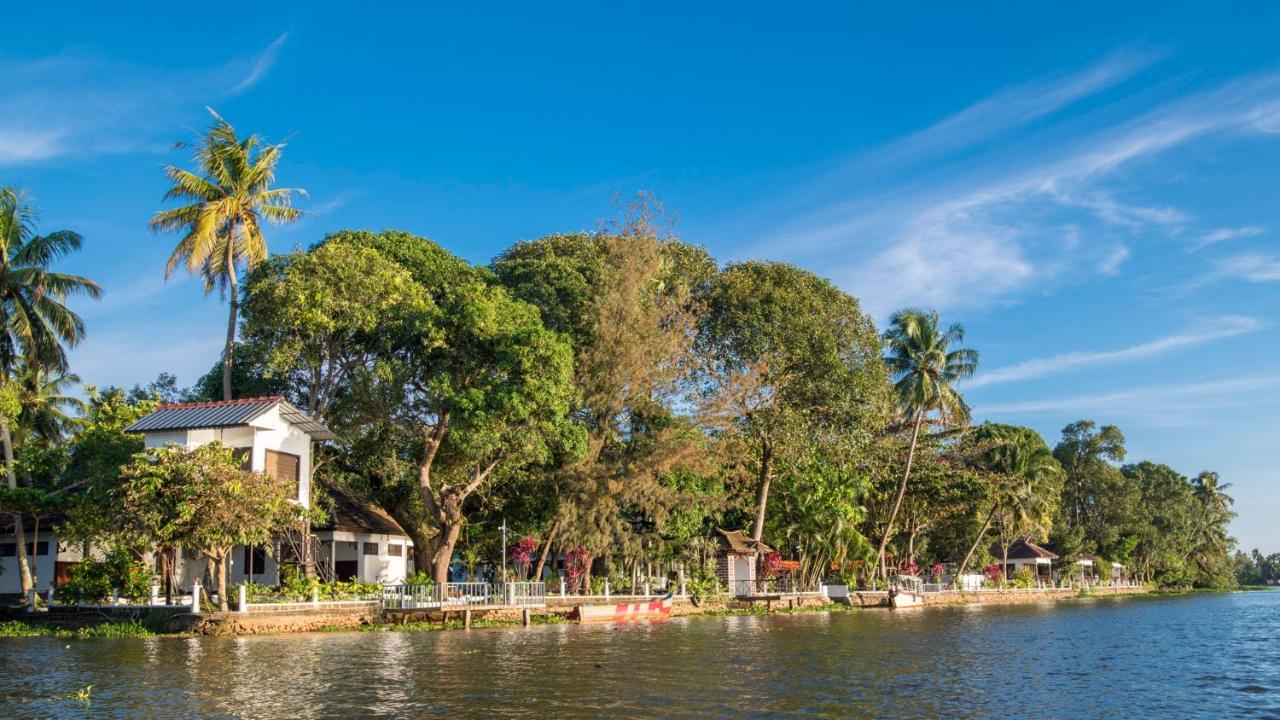 Warmth Lake Haven Alappuzha Luaran gambar